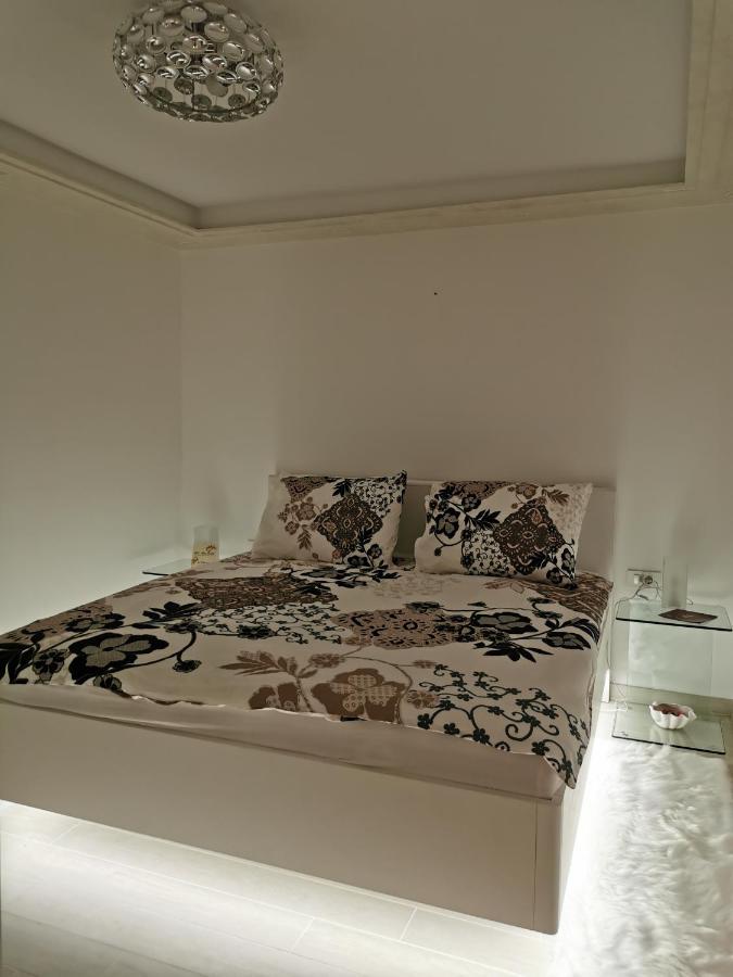 Casa Aurelia - Mali Tone Apartment Krk Town Luaran gambar