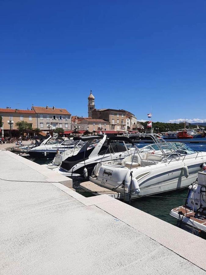 Casa Aurelia - Mali Tone Apartment Krk Town Luaran gambar