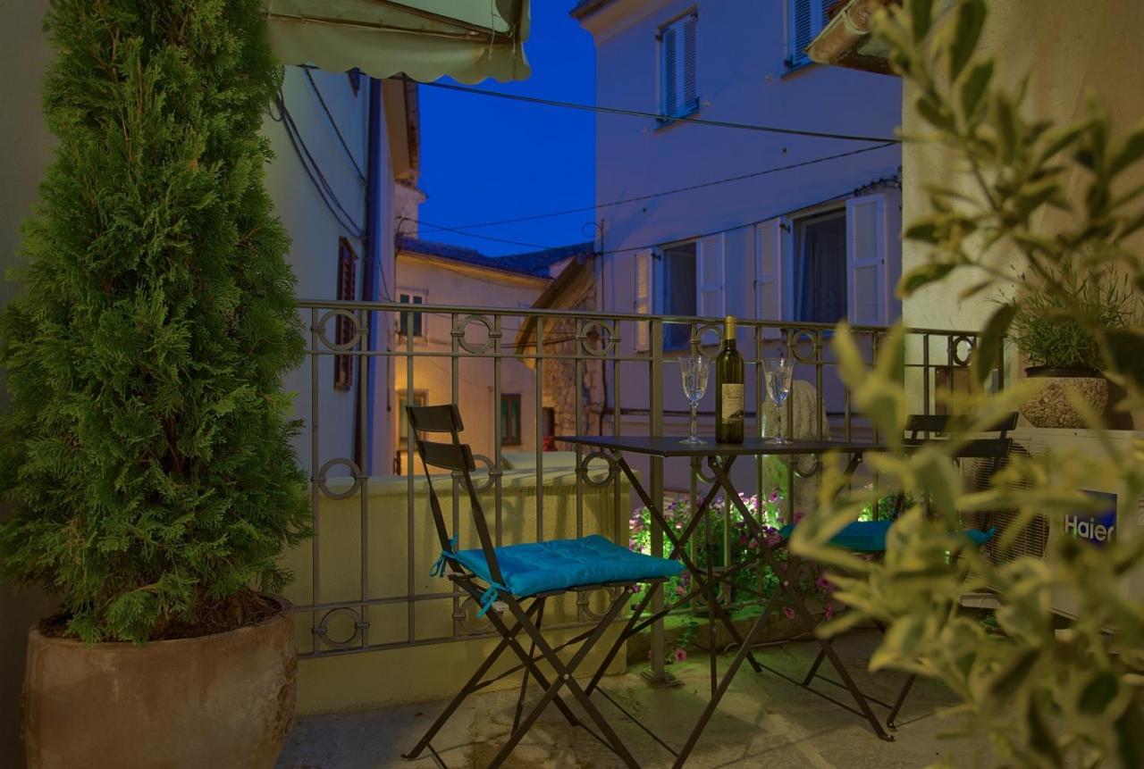 Casa Aurelia - Mali Tone Apartment Krk Town Luaran gambar